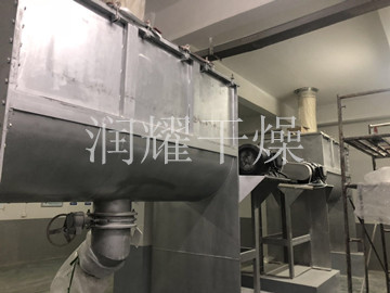 WLDH係列臥式螺（luó）帶混合（hé）機